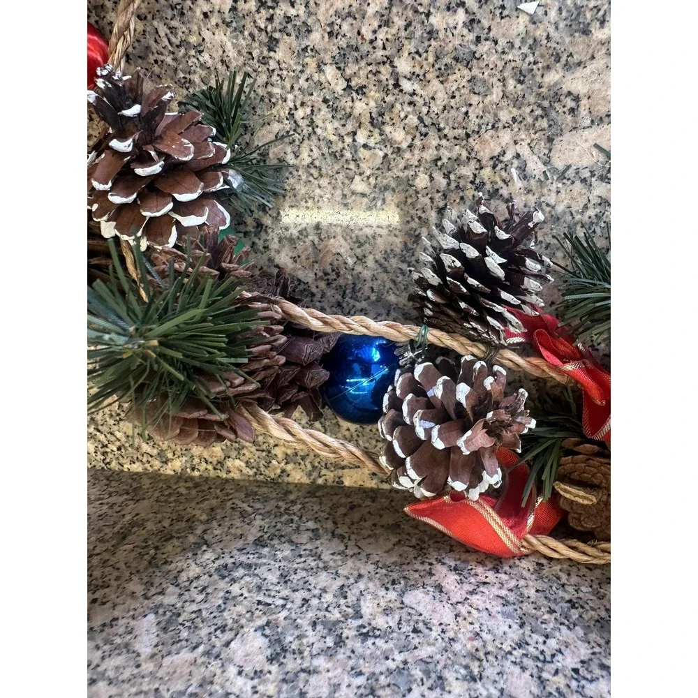 Vintage‎ Bombay Company Christmas Pinecone Garland 72